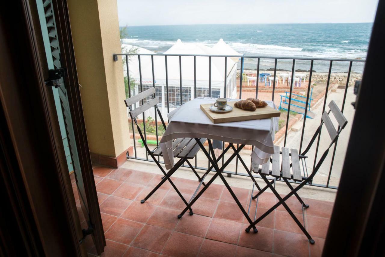 Casa Vacanza "La Piazzetta" Марцамеми Экстерьер фото